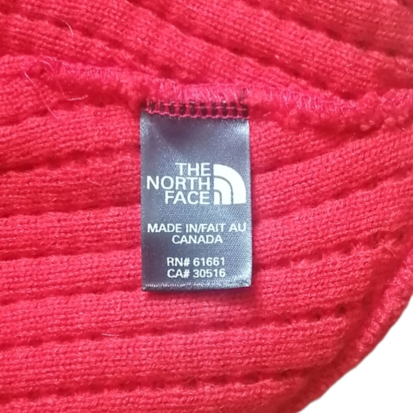 The Nortth Face Red Beanie Unisex - Picture 4 of 4